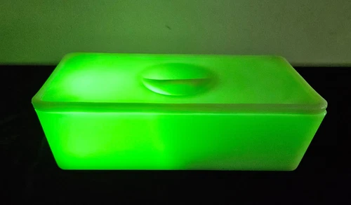 Vintage Uranium Glass Jeanette Jadeite Rectangular Covered Refrigerator Box
