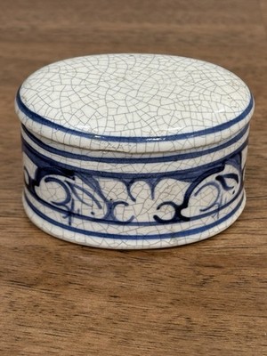 Vintage Rabbit Ceramic Trinket Box With Lid Pottery Shed