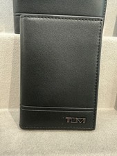 NEW Tumi Leather Multi Window ID Card Case Wallet - 100 LEATHER - BLACK
