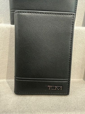 NEW Tumi Leather Multi Window ID Card Case Wallet - 100% LEATHER