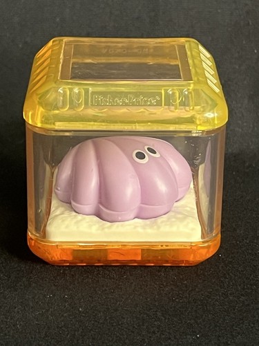 Vtg Fisher Price Peek A Boo Block Ocean Sea Life Clam Shell Opening Toy Sensory