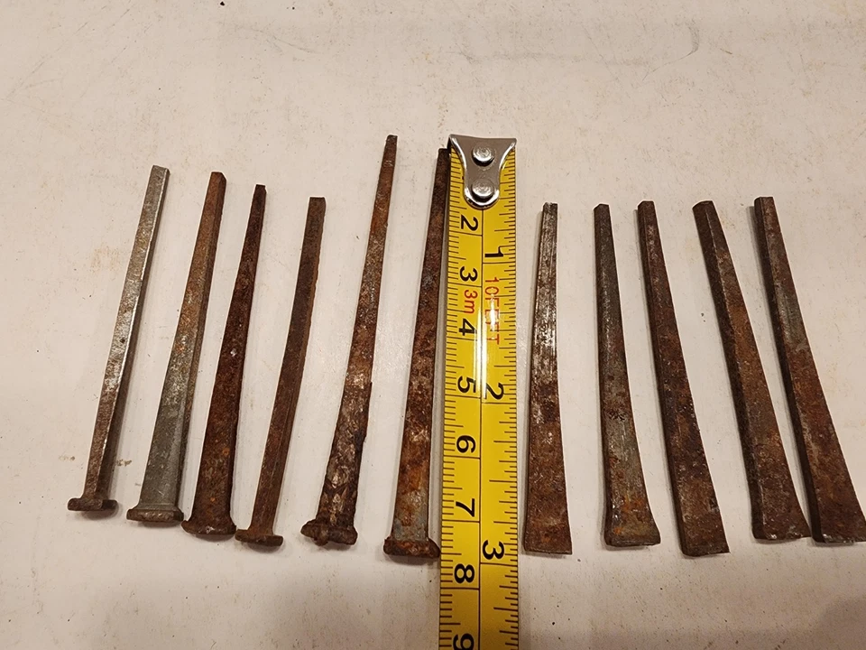 Antiguo Ataúd Clavos Cuadrados Vintage Lote 11 Pátina Oxidada Hierro Montana 2.5"-3" Foto 3 de 4