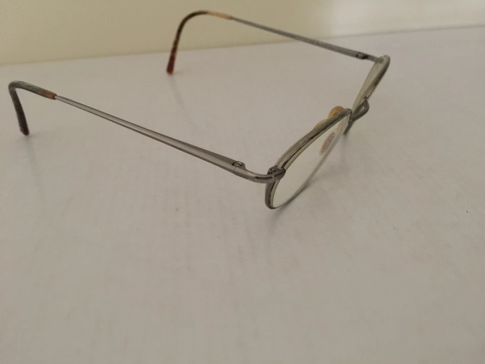 Monturas ovaladas Marchon para gafas hechas en Italia talla 49[]19 145 Foto 4 de 4