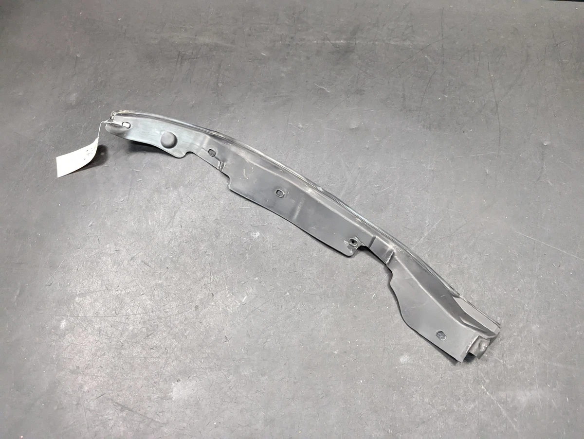 Front Left Door Front Side Weatherstrip 2022 BMW X1 51767349643 