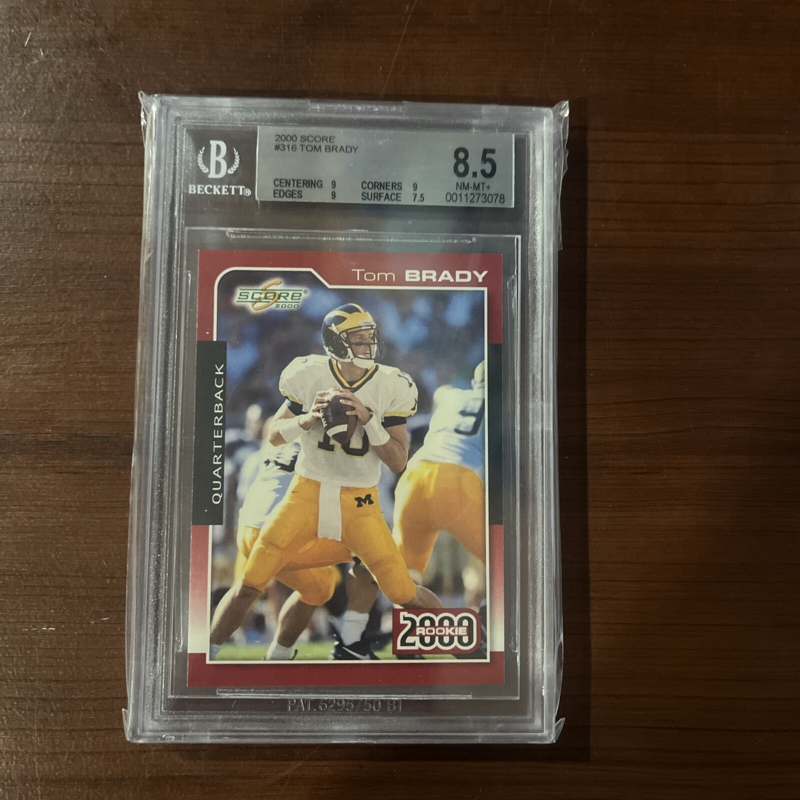 Tom Brady 2000 Score #316 BGS 8.5 NM-MT+ Rookie Card RC Patriots Buccaneers GOAT