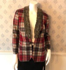 Pendleton The Portland Collection Red  Black Plaid Wool Lamb Fur Collar Jacket