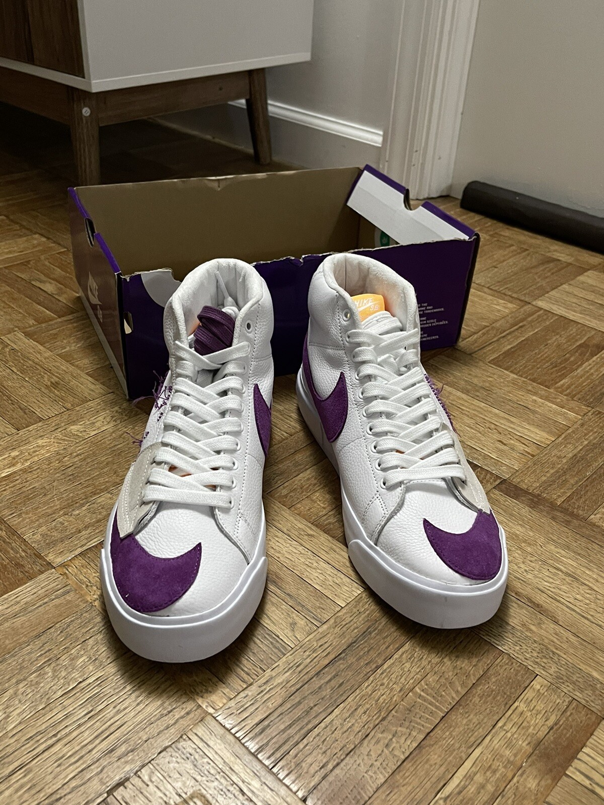 blazer mid edge lakers