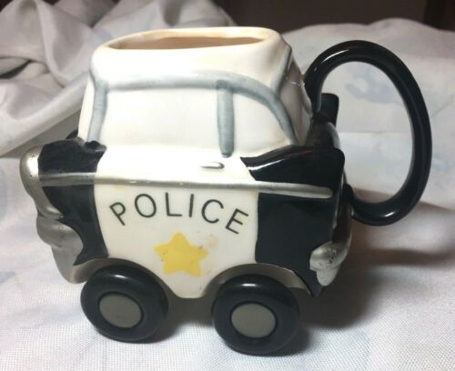Retro Wheelees Police Car  Coffee Mug W Rolling Wheels Applause 27118 Rare 1989 - Afbeelding 1 van 8