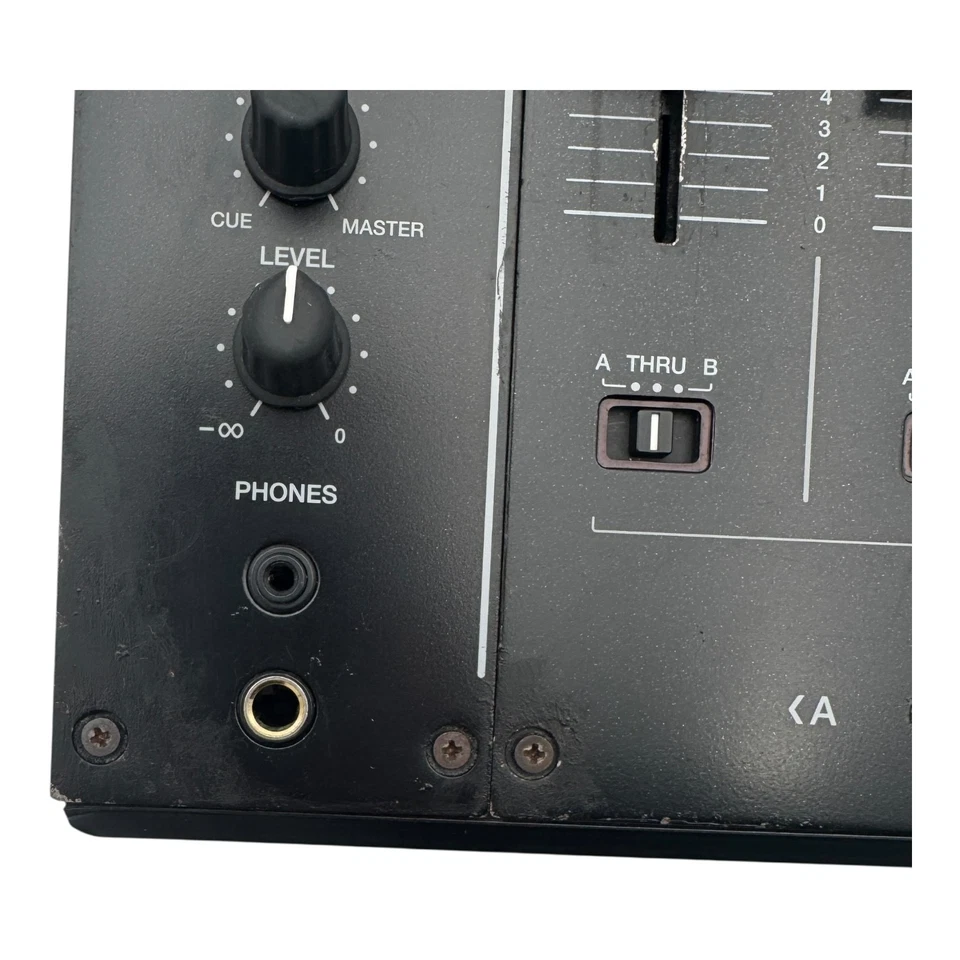 Pioneer DJM-900NXS2 4-Kanal Club DJ Mixer FX USB LAN Pro Audio gebraucht - Bild 3 von 4