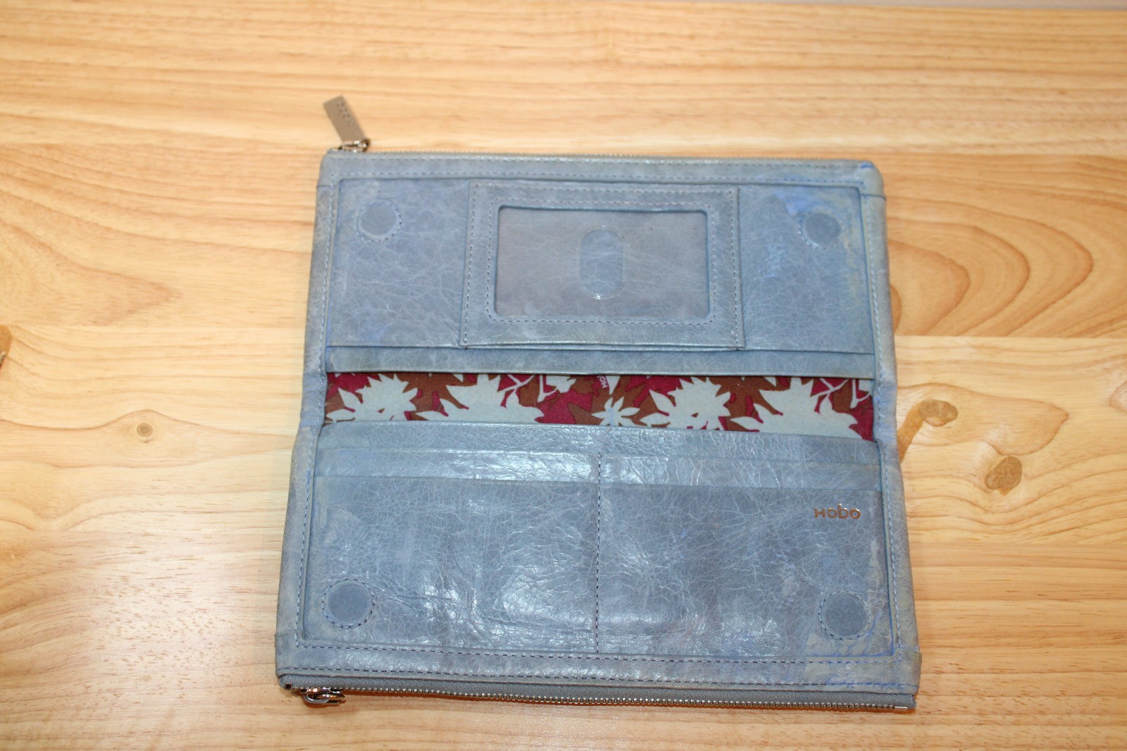 HOBO INTERNATIONAL Envelope Wallet Clutch Purse Leather **READ**