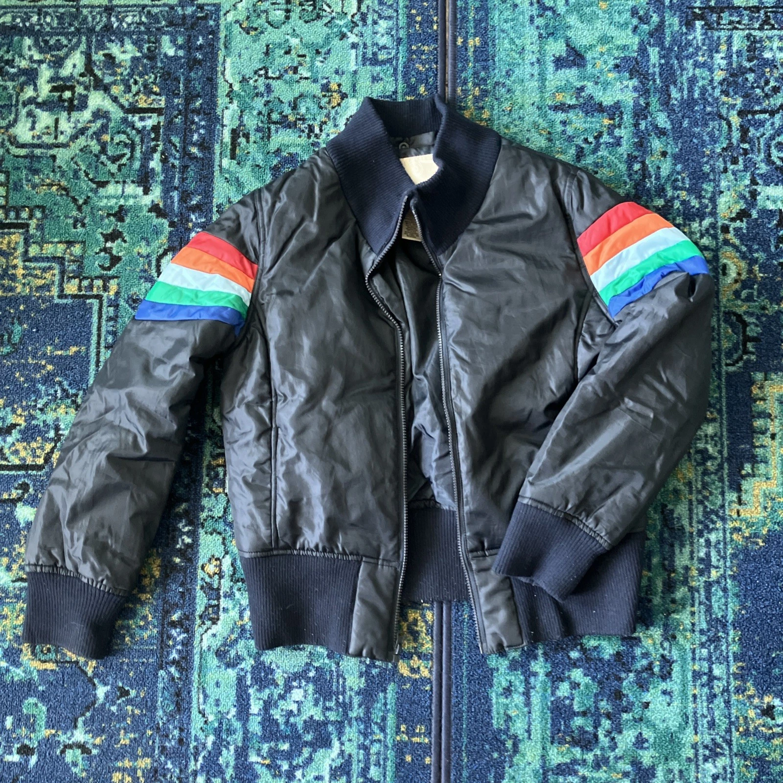 Vintage Ski Jacket Puffer Small Snow Coat Rainbow Sleeve USA 80s Winter Navy