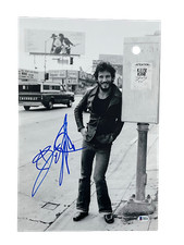 BRUCE SPRINGSTEEN SIGNED 12X18 PHOTO AUTHENTIC AUTOGRAPH BORN TO RUN BECKETT LOA