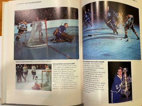Autographed GORDIE HOWE Book Hockey The Illustrated History JSA - Picture 6 of 12