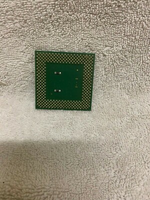Intel Celeron 566MHz CPU Socket 370 SL46T