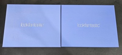 2 x Lookfantastic Geschenk-/Aufbewahrungsbox mit grünem Seiden- & Schredderpapier - lila