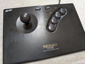 Neo Geo game console + 2 controllers + 2 software sets [ROM version] confirmed
