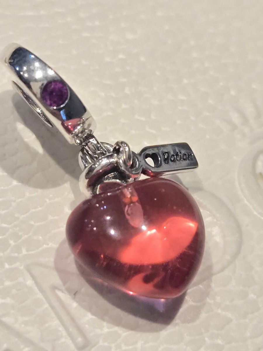 Pandora charm heart love potion View 4