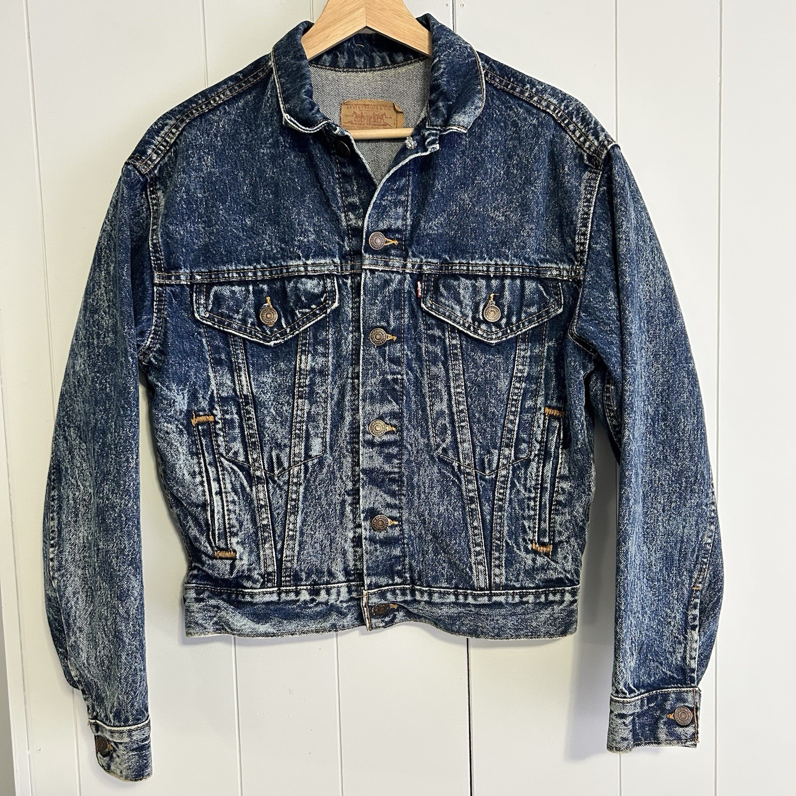 Vintage 90s Levi’s Denim Trucker Jacket Type 3 Acid Wash Size L Women’s USA Made