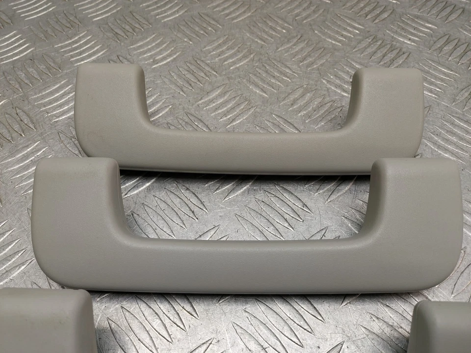 JUEGO DE MANIJAS DE AGARRE DE TECHO INTERIOR AUDI A3 MK2 X4 2008 A 2010 8P0857607M Foto 4 de 4