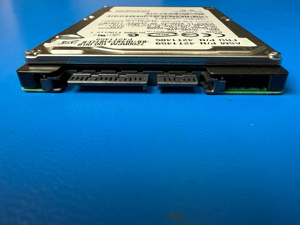 Hitachi 100GB HDD , 7K200-100 , HTS722010K9SA00 5v .8a SATA 7200RPM , 42T1056 - Image 4 of 4