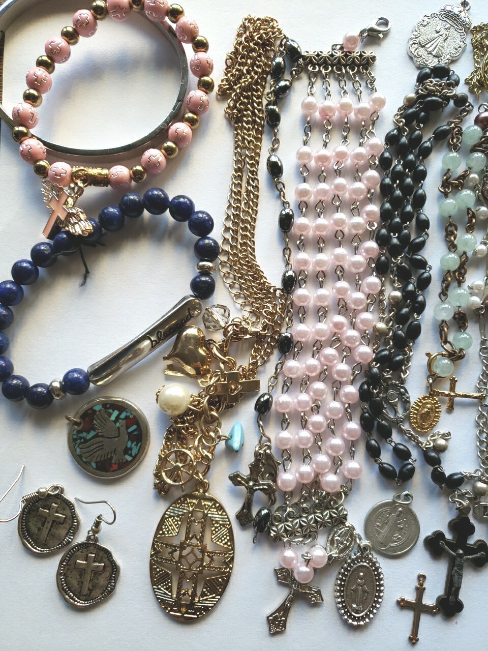 Vtg Rosary Beads Lot Repair Parts Wood Seed Faux Pearl Crucifix Medals