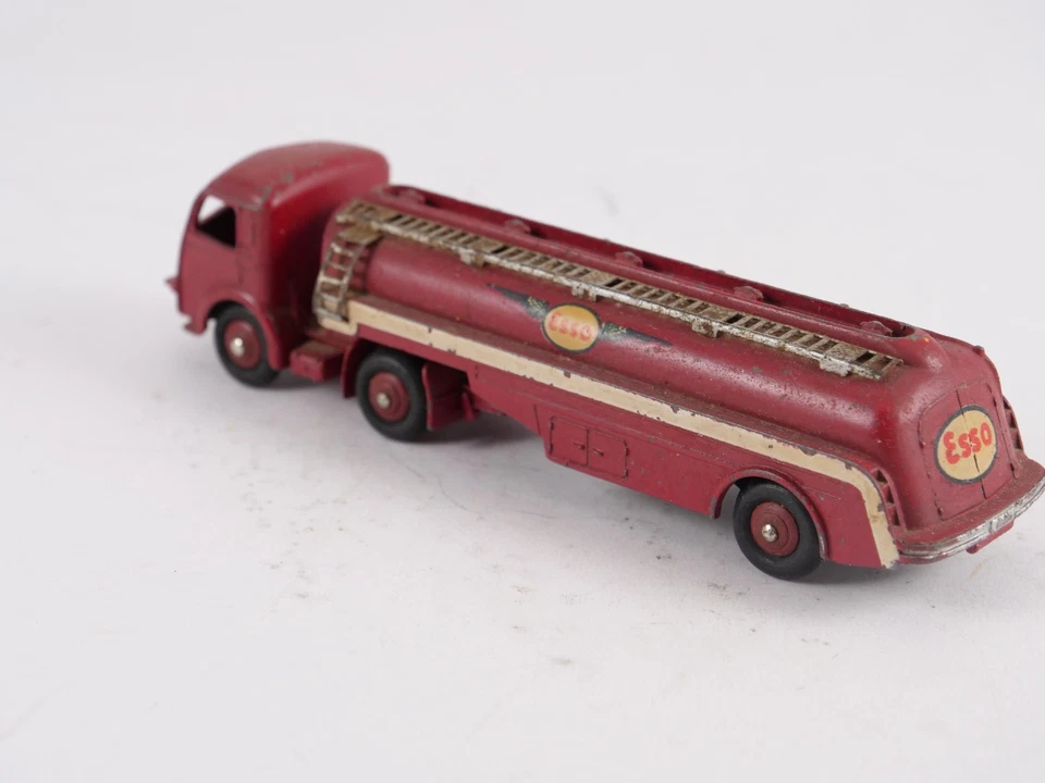 Dinky Toys F Nr. 32C Panhard Tankwagen ESSO - Bild 3 von 4