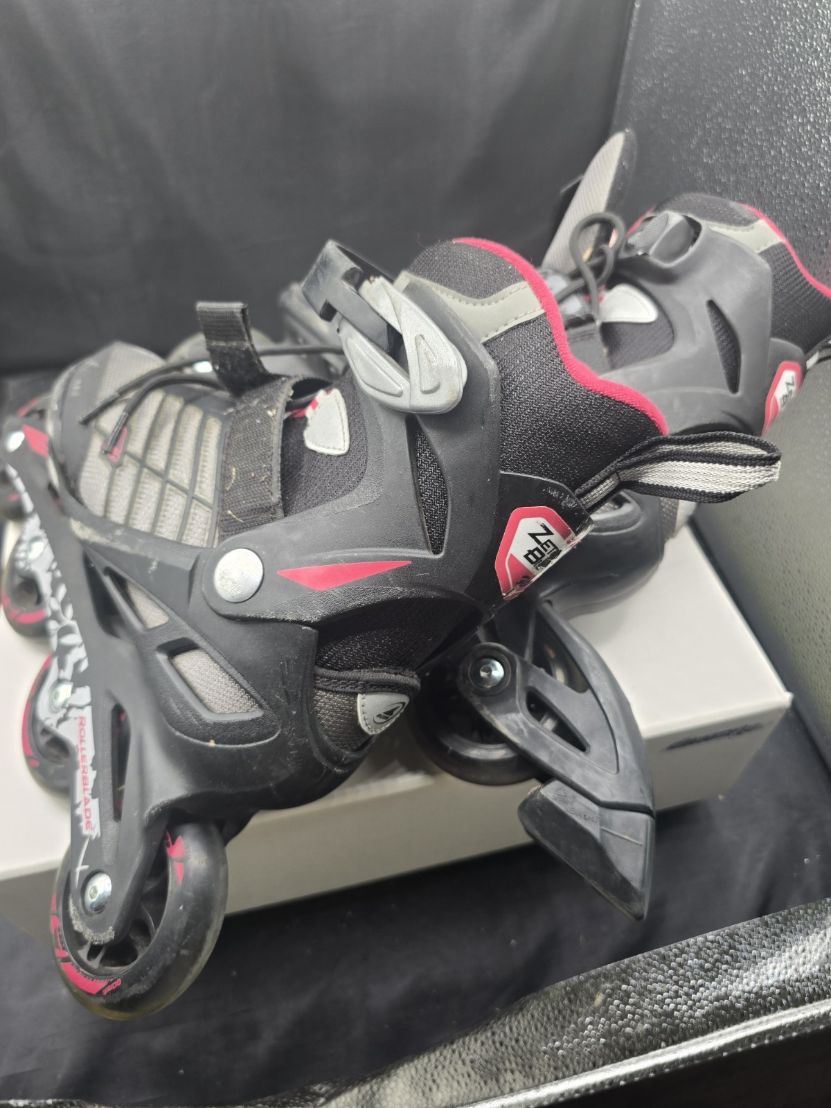 Rollerblade Zetrablade Womens Inline Fitness Skates Black Pink Size 7