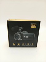 HDV30 4K Ultra HD Camcorder 18x Zoom with Mic & Accessories Bundle Unused 