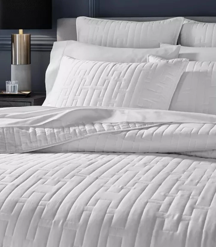 Hotel Collection "Chain Links" 3 Pc QUEEN Coverlet Set W/Shams, White, NWOT - Image 2 of 4