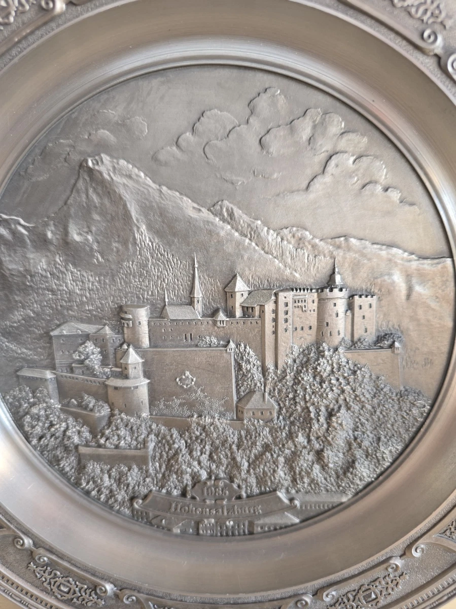 WMF Zinnteller mit Reliefmotiv " Hohensalzburg 1985" Ø  23cm - "Jahresteller"