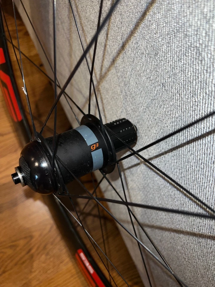 Juego de ruedas de freno de llanta tubular de carbono ENVE 7.8 SES rodamientos de velocidad de cerámica Shimano 11 Foto 2 de 4