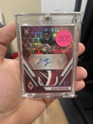 2023 Panini Phoenix - Rookie Auto Jersey Bijan Robinson Prime Red Pandora /25