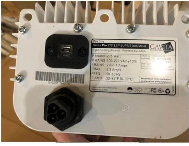 Luz de cultivo industrial GAVITA Pro 270e LEP SUP EE. UU. - Lote de 6 luces. Foto 3 de 4