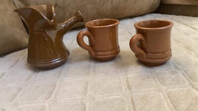 Kettle with two pottery cups, handmade