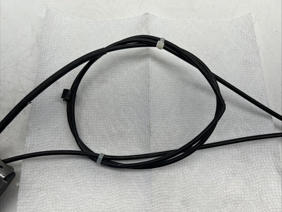 OEM CAPÓ PESTILLO BLOQUEO PAR CON CABLE 2008 2009 2010 BMW 528i 7115229 / 7008755 Foto 2 de 4