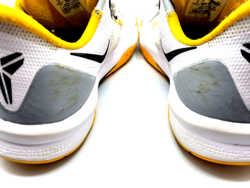 Nike Zoom Kobe Venomenon 4 Sz US 8 White Yellow Lakers Gold 635578-107 Pre-owned | eBay