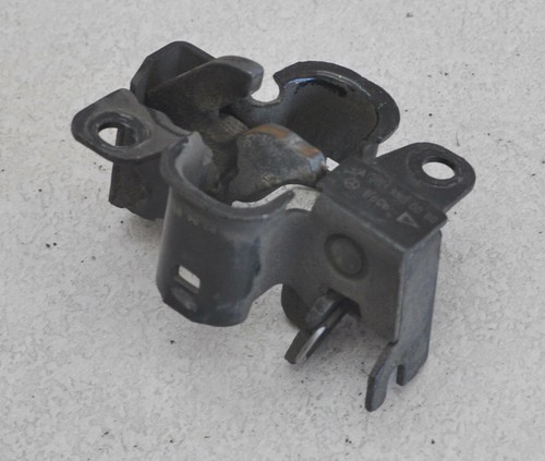 Mercedes W203 C200 T (01-04) Motorhauben Schloss Verriegelung #32495-B153