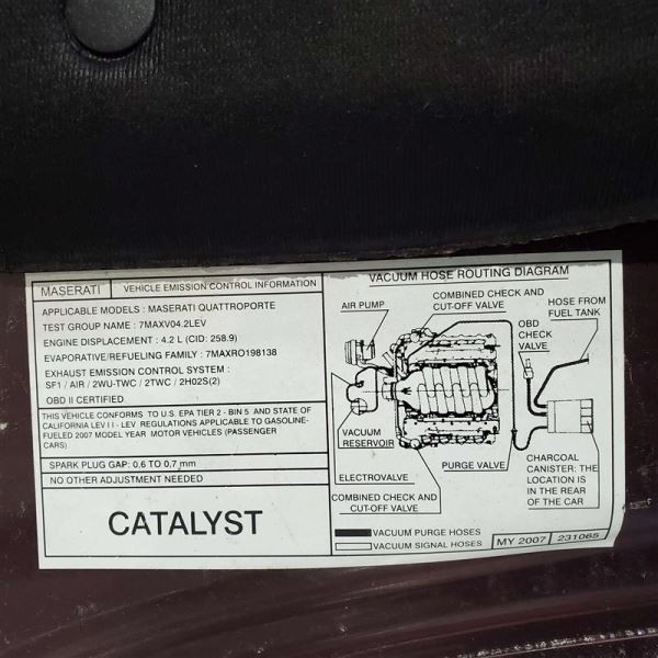 Bordeaux Pontevecchio Hood OEM 2007 Maserati Quattroporte