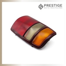 2000-2003 Chevrolet Tahoe Tail Light Tail Lamp Outer Right 19168991