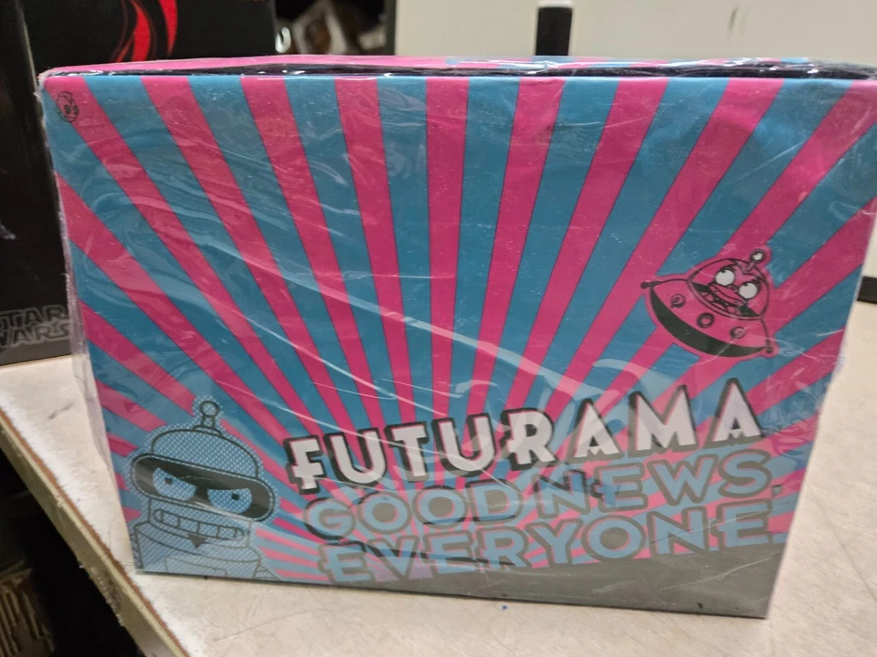 Kidrobot x Futurama Good News Everyone Sealed Case 24 Figures - Image 3 of 4