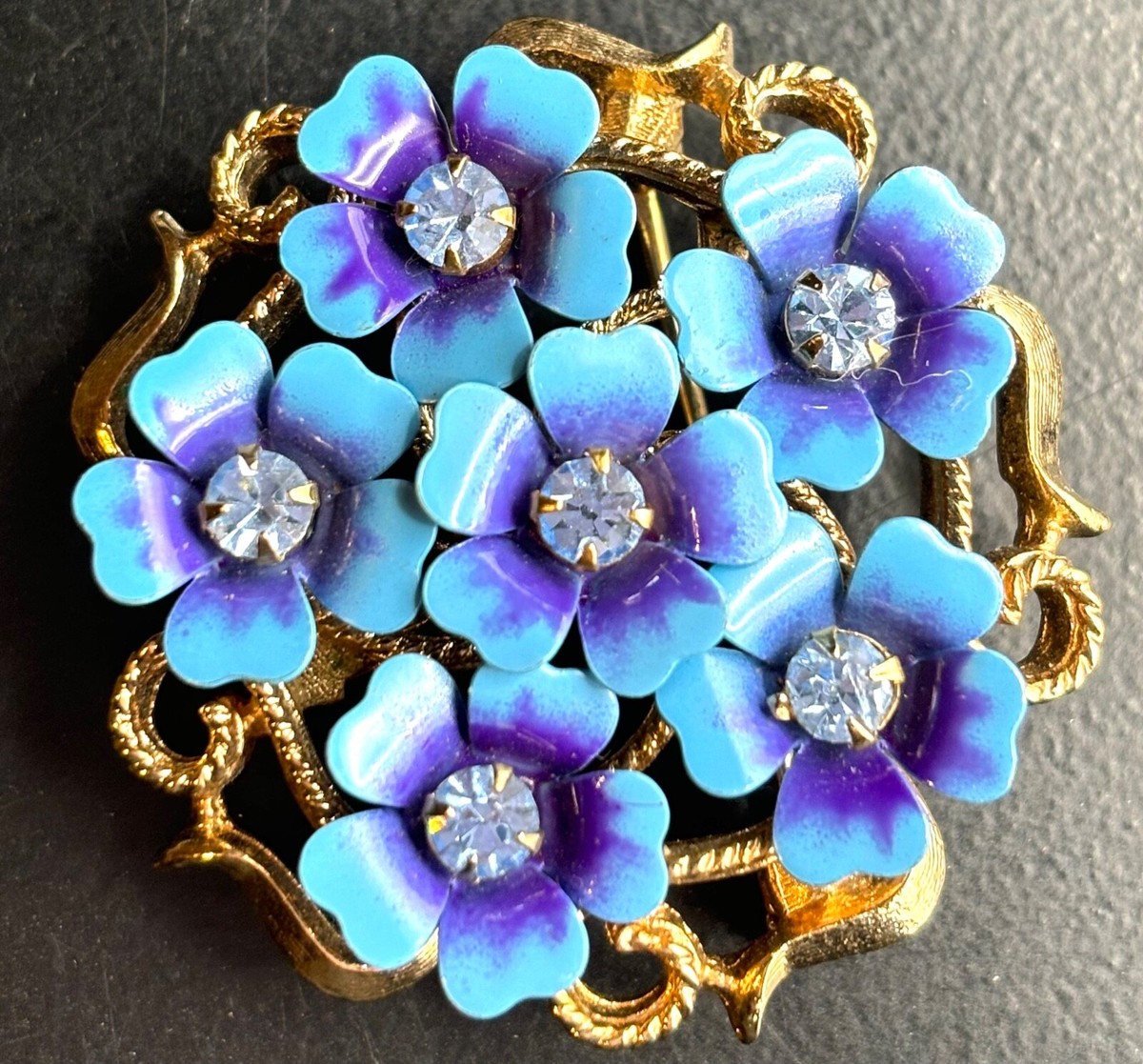 avon flower pin