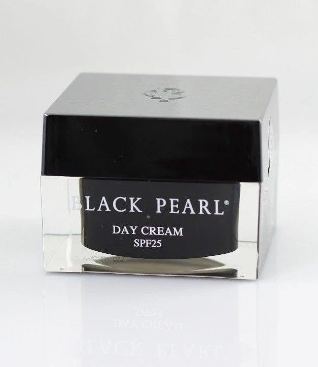 Dead Sea Of Spa Black Pearl Moisturizing Age Control Day Cream SPF 25 - 50 ml - Image 2 of 3