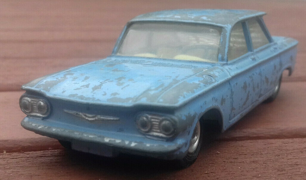 Chevrolet Corgi Corvair #229 中古シボレー コルベア（コルヴェア