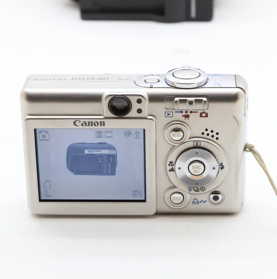 Canon Digital IXUS 40 4.0MP Digital Camera Silver Tested Full Kit - Fast Post - Image 4 of 4