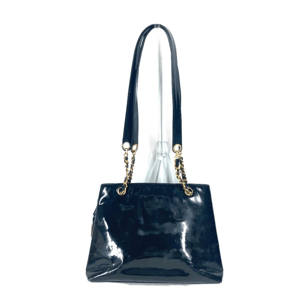 ショルダーバッグ・ポシェット × ヴィンテージ(中古) Chanel Patent Chain Tote and Shoulder Bag Chanel Vintage CC Lock Flap Shoulder Bag Diamond Quilted
