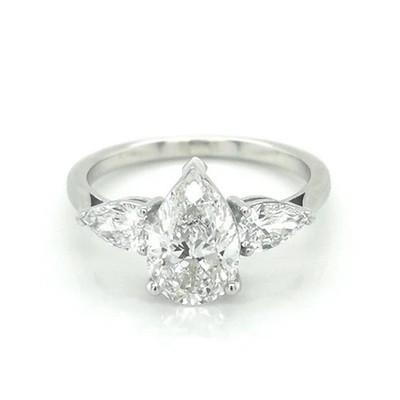 3,60 ct IGI-zertifizierter im Labor gezüchteter Diamant-Verlobungsring im Bir...