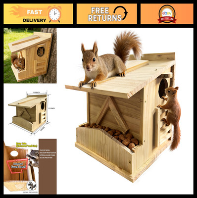 Handmade Natural Solid Wood Squirrel House with Feeding Shelf - Cozy Outdoor Nes