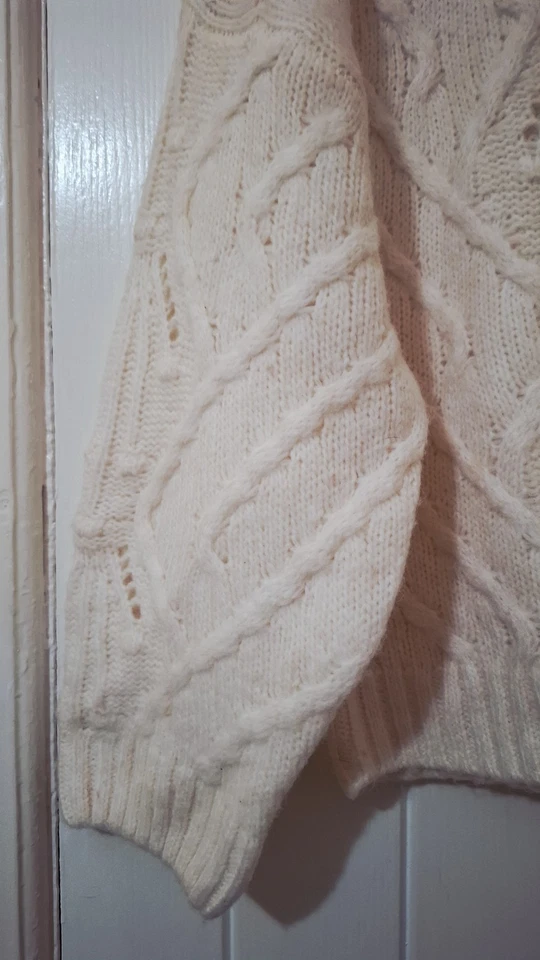 LADIES CREAM ARGYLE PULLOVER JUMPER TOP SIZE L (16/18) NEW WITH TAGS - Image 3 of 4