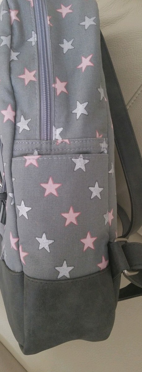 flip sequin kitty mini backpack LOUNGEFLY Sanrio Sport Backpack Jd Mens Size:1/0  2g(1/6oz) This dazzling and fashionable The man who sold the world