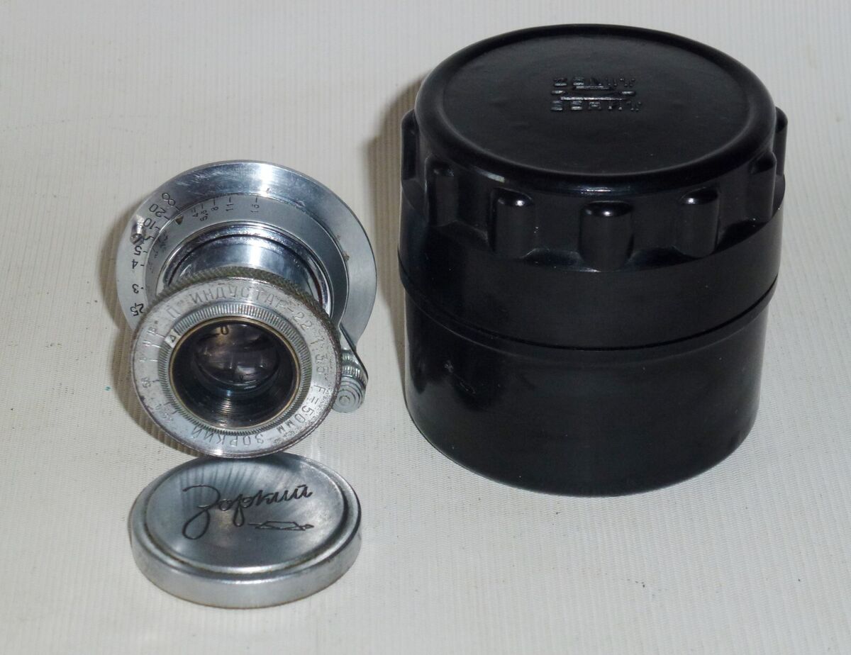 Industar-22 Zorki 1948 50mm f/3.5 Leitz Elmar Soviet Copy Industar-22 Zorki 1948 50mm f/3.5 Leitz Elmar Soviet Copy